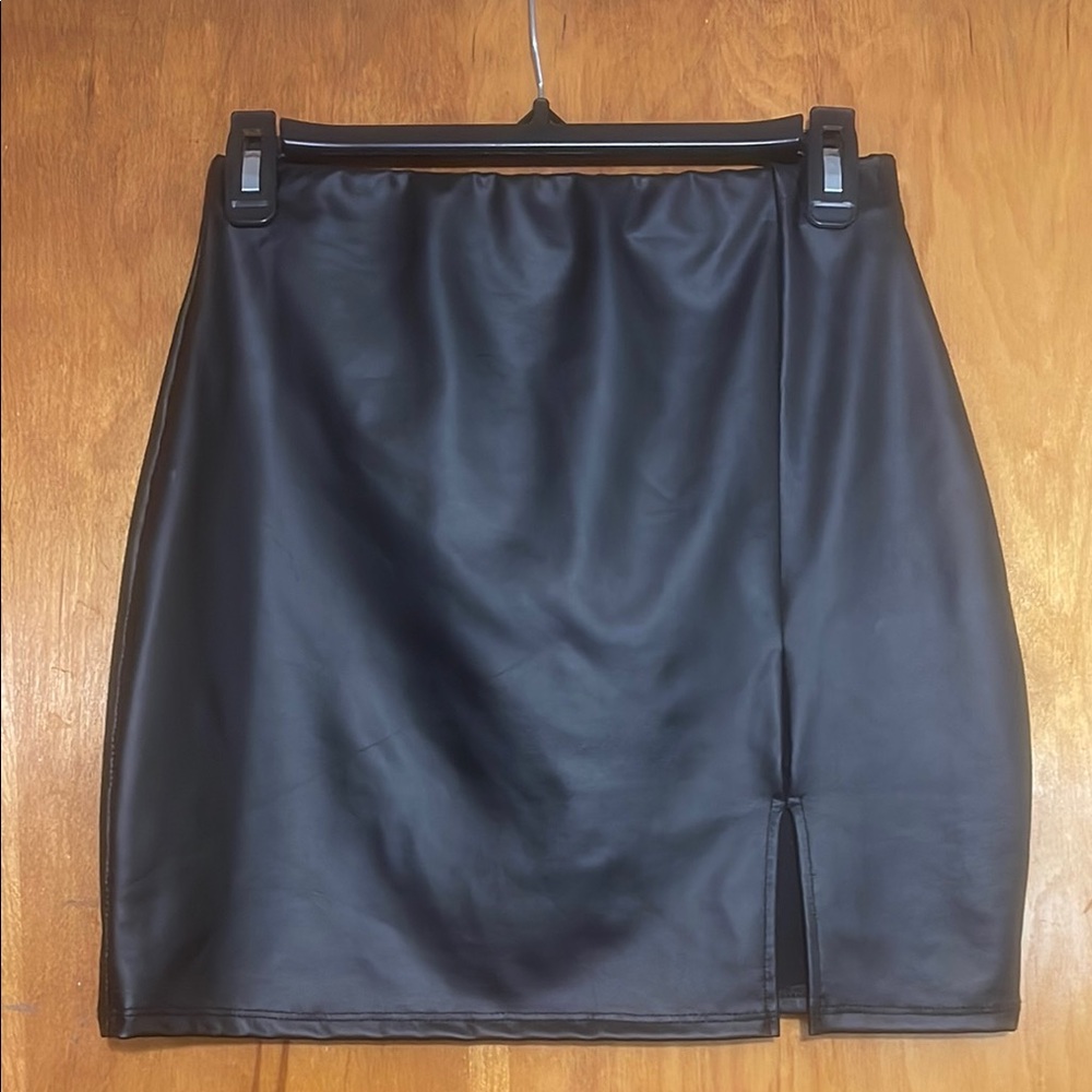 Windsor Black Pencil Mini Skirt with Wrap Slit
